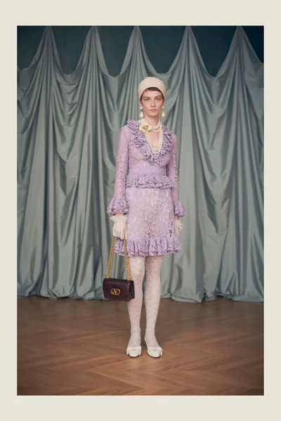 Look 64